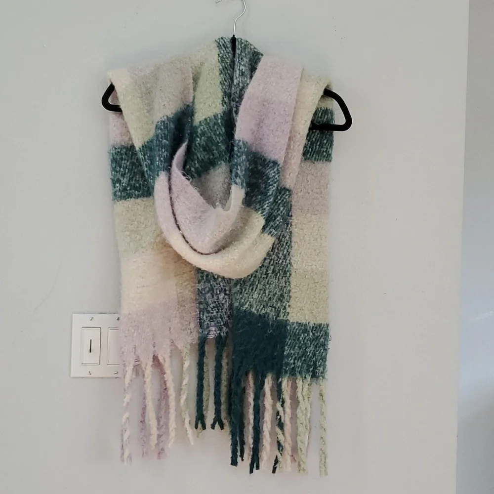 Steve Madden oversize cozy fuzzy blanket scarf